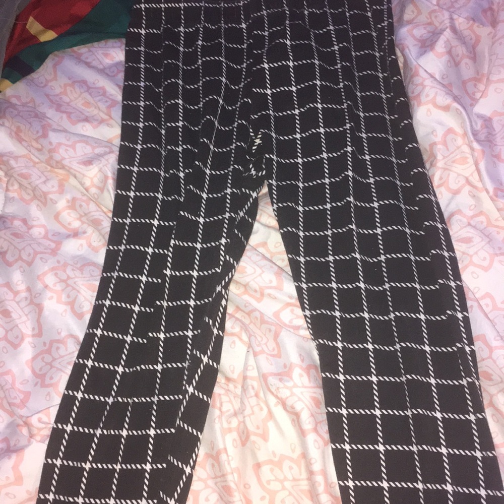 black and white fitted pants